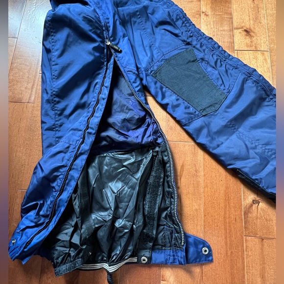 Spyder Ski/Snow Suit - Picture 7 of 9